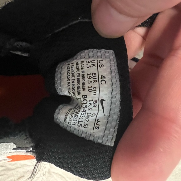 Nike Court Borough Low Toddler Sneakers Black & White w/Orange Swoosh Size 4C - Picture 3 of 4